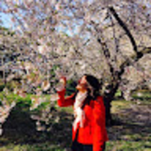 Meet your Posher, Stacy - Picture 1 of 1